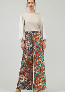 Multi print high elasticized waist full length pants.